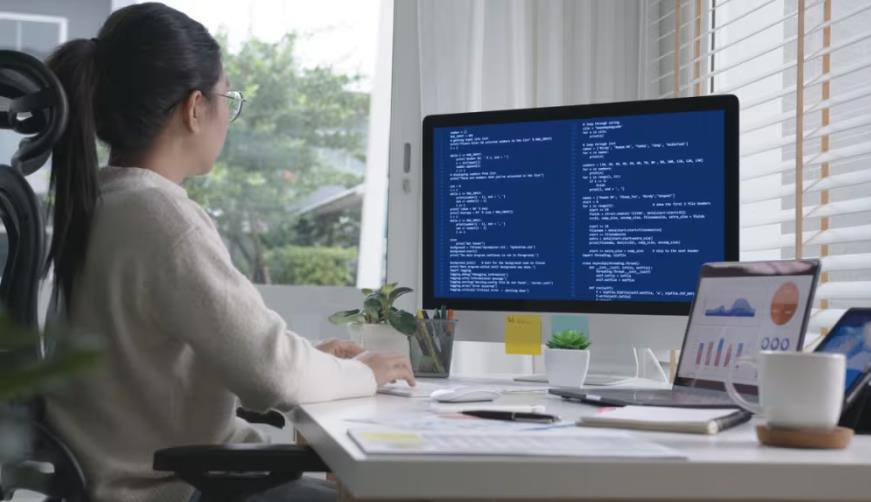 防城港企业数字化解决方案：机器学习赋能商业模式升级的核心路径